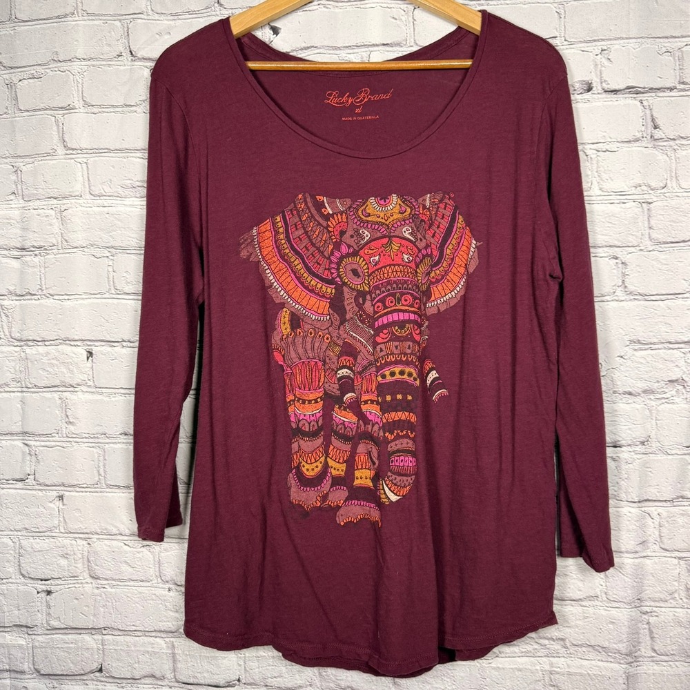 Lucky Brand Womens XL Burgundy Elephant Graphic Long Sleeve Scoop Neck Tee Shirt
